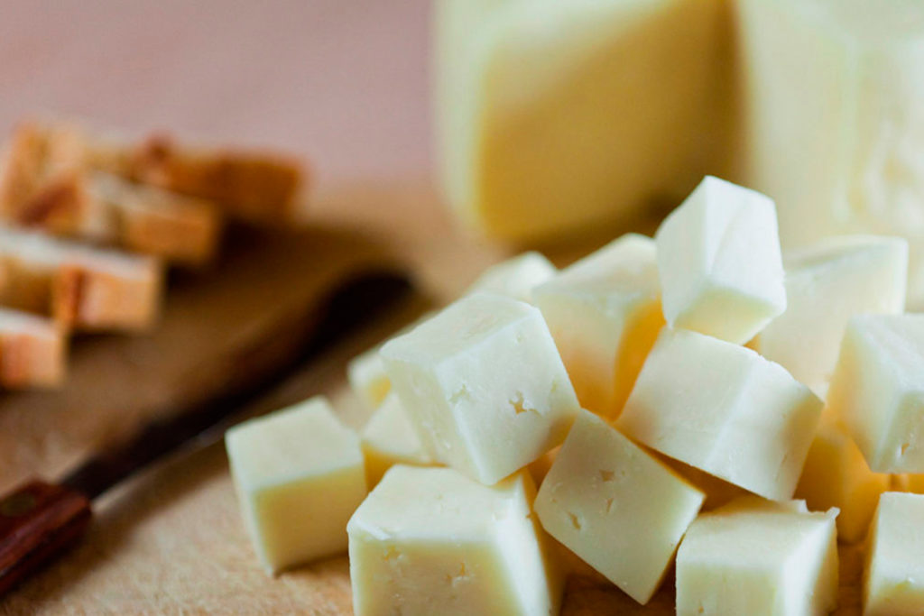 Botanas de queso de poro