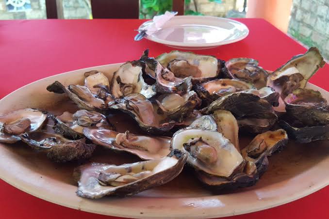 Ostiones ahumados al tapesco