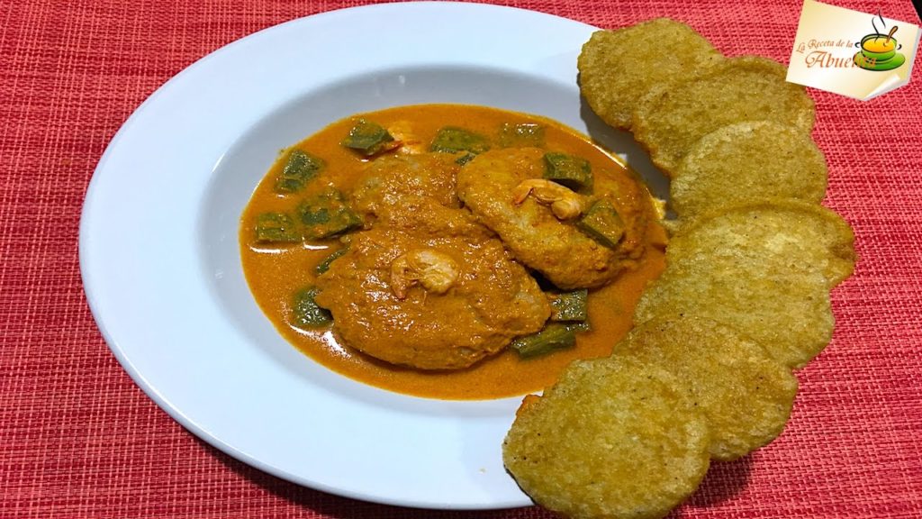 coloreándolas con hierbas aromáticas y hojas comestibles.