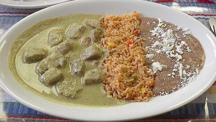 Lengua en Pipián comida de chihuahua