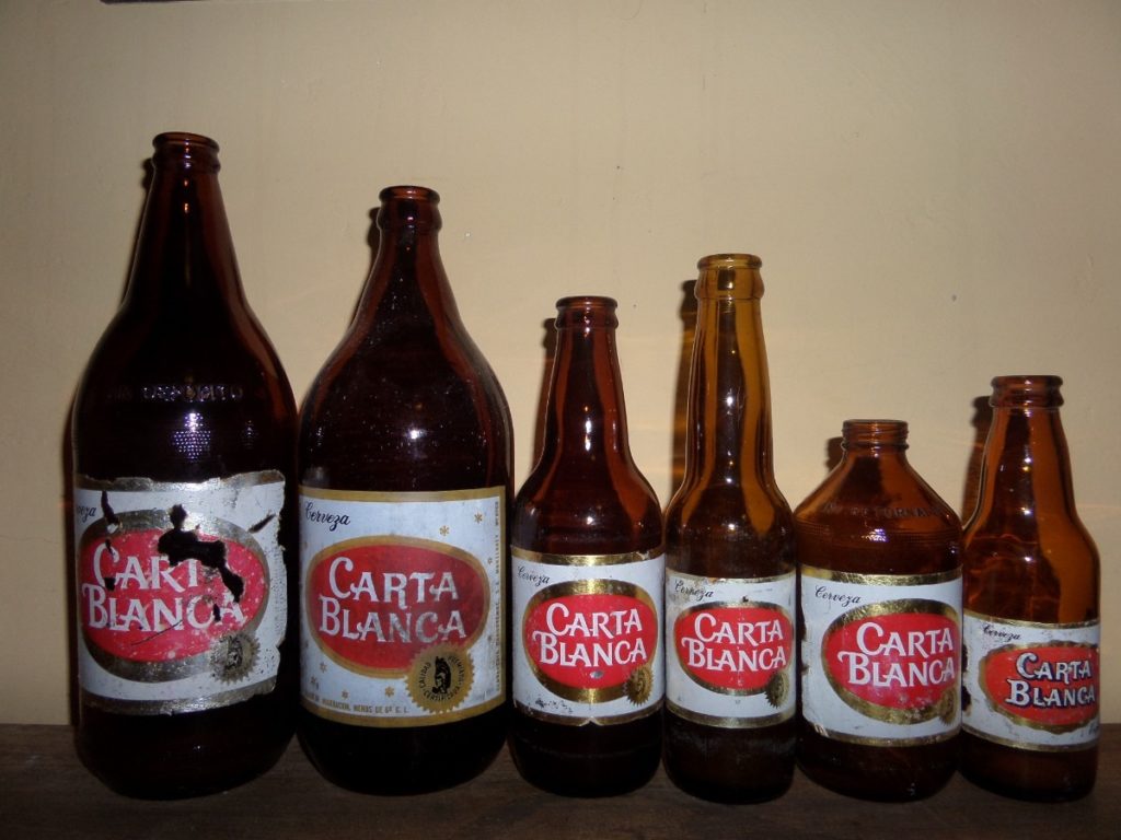 Cerveza Carta blanca bebidas de nuevo leon