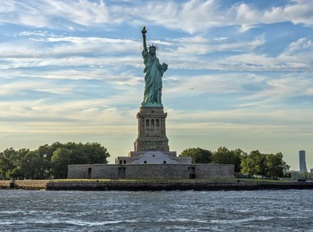 Estatua de la libertad que ver en nueva york