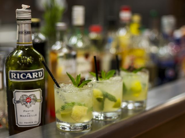 Pastís bebida de francia