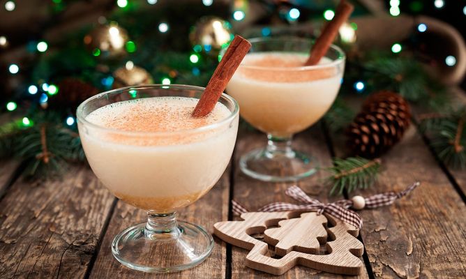 Ponche de Huevo bebidas canadienses