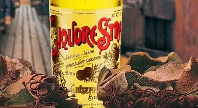 Strega bebida alcohlica de italia