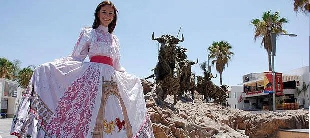 traje tipico de mujer de aguascalientes