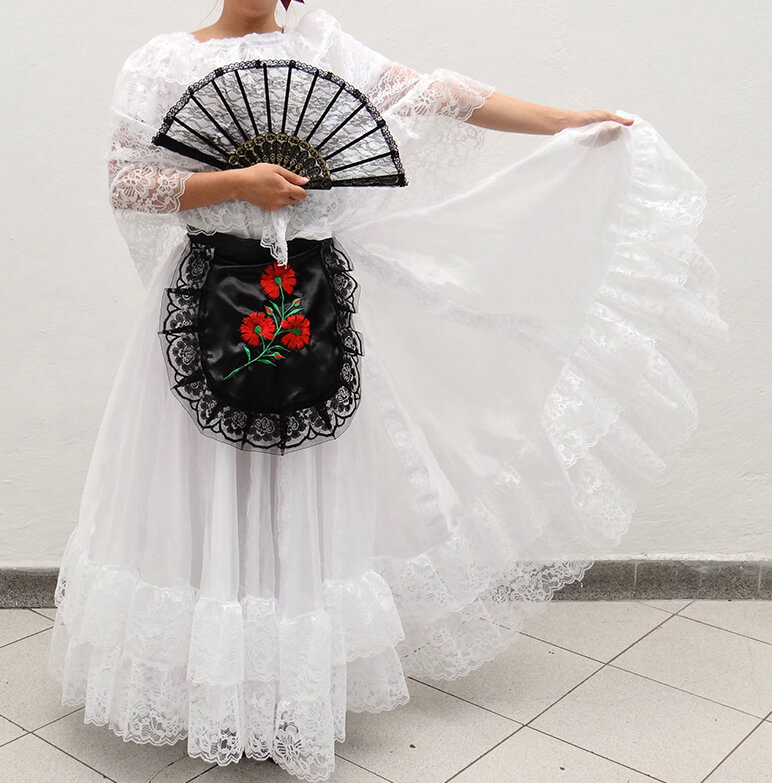 Traje típico de Veracruz de mujer