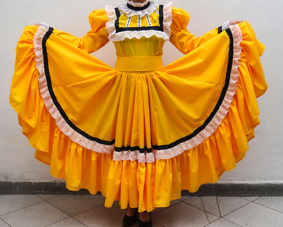 traje tipico de mujer de coahuila