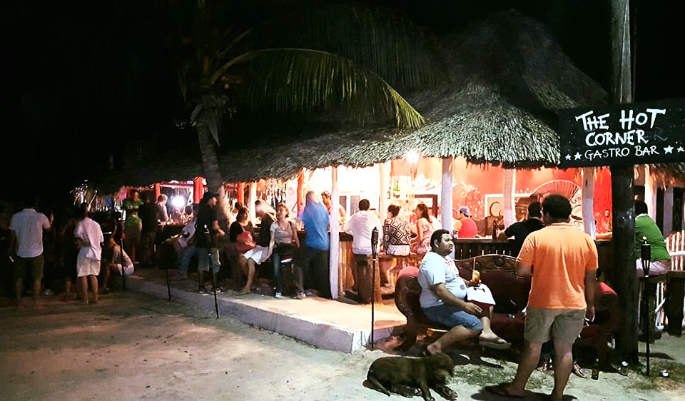 vida nocturna en holbox . que ver y hacer