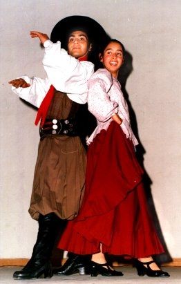 Traje típico de argentina mujer Gaucho