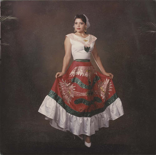 traje de mujer de baja california sur