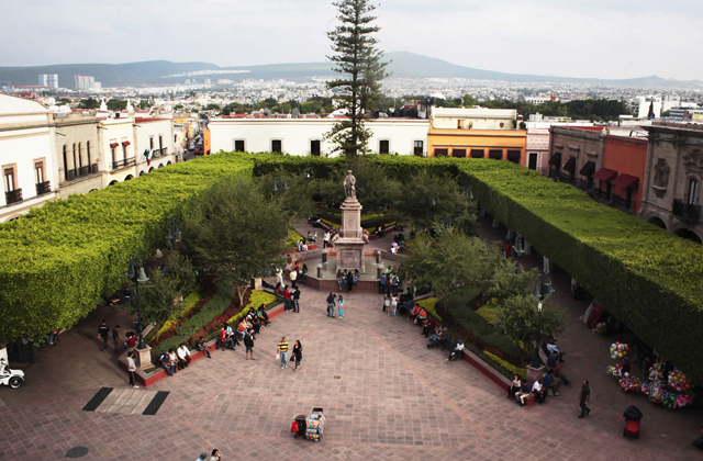 Plaza de Armas de queretaro atractivos