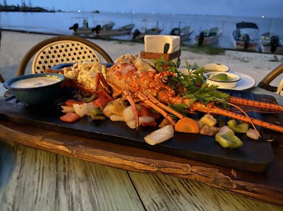 Puerto Santo restaurante cancun