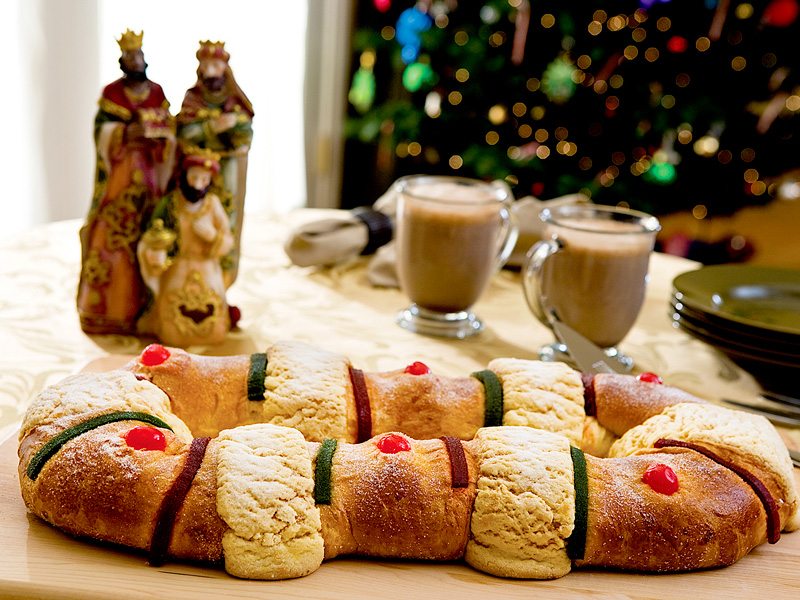 rosca de reyes celebracion de navidad mexico