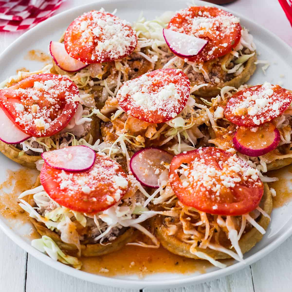 Sopitos comida de colima