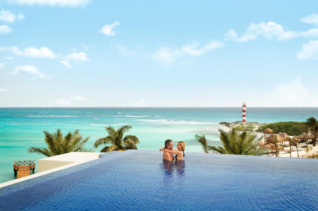 Turquoize at Hyatt Ziva Cancun entre los 10 mejores hoteles de Cancun