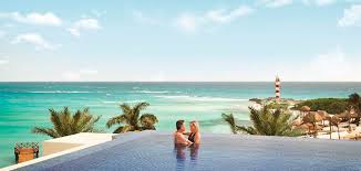 Hyatt Ziva hotel cerca de los antros y playa gaviota cancun
