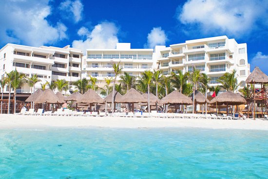 Hoteles frente a la playa en Cancún