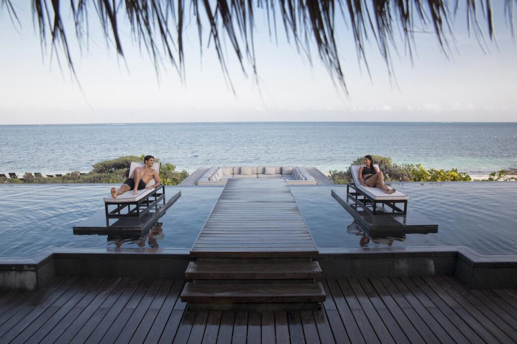 Nizuc Resort & Spa alojamiento frente al mar