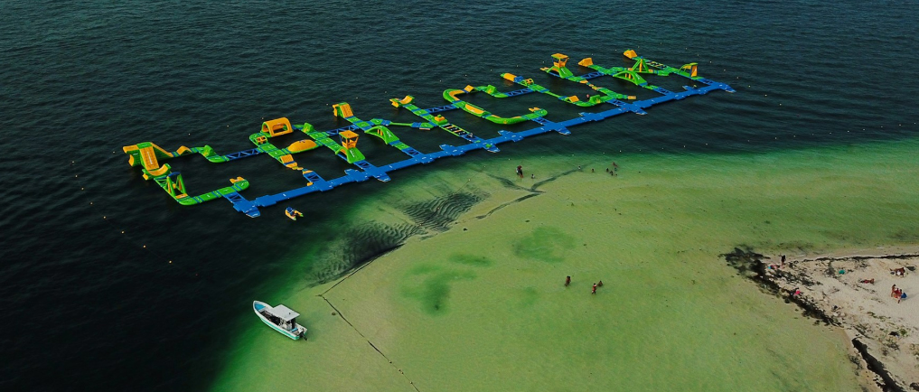 Playa Langostas cancun mexico