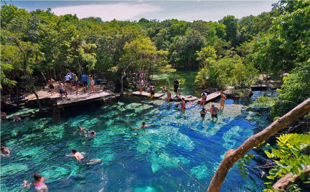 tour cenotes economicos cancun
