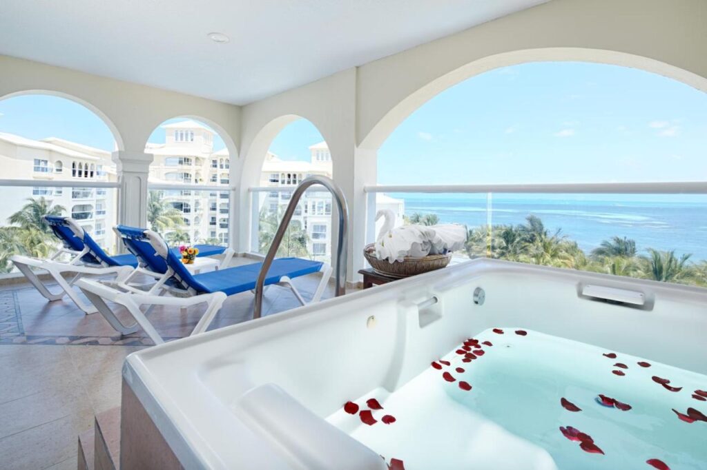 Occidental Costa Cancún mejores hoteles 4 estrellas en cancun