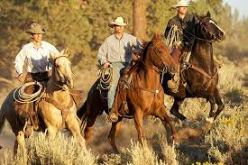 la vestimenta de un vaquero se origino en españa