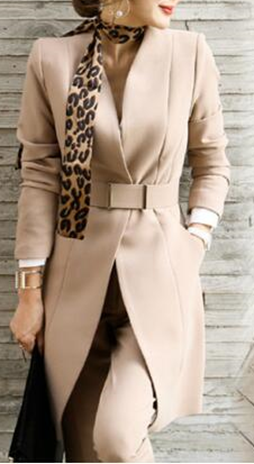 outfit beige formal y elegante para mujer