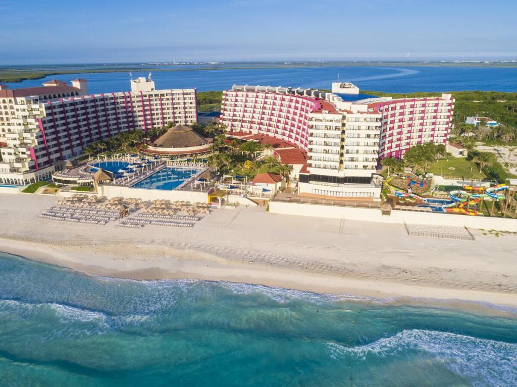 Crown Paradise Club Cancun -mejoes hoteles playa delfines