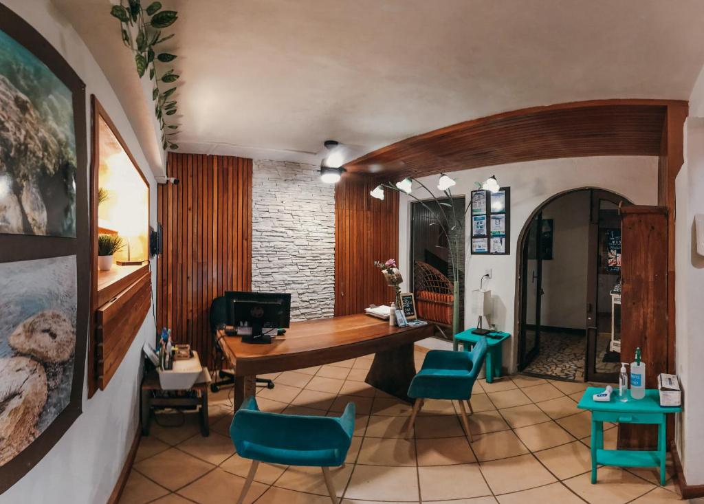 Hostal & Suites Pata de Perro Bacalar donde alojarse