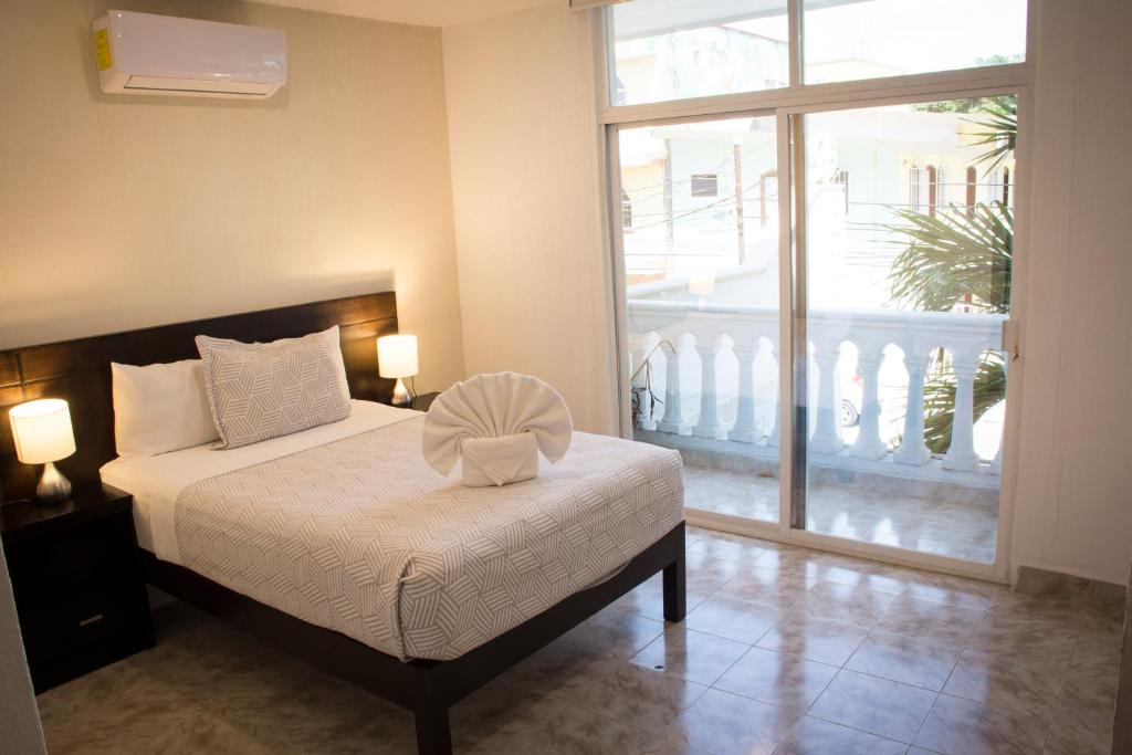 Shaddai Hotel -10 hoteles economicos en playa del carmen