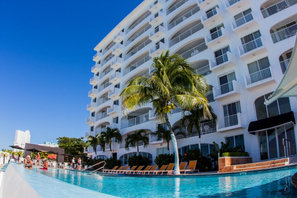 Coral Princess Hotel & Dive Resort