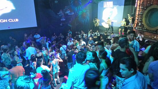 La Papaya - que hacer de noche en huatulco