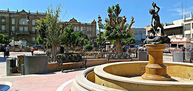 Plaza de Armas - atractivos de torreon
