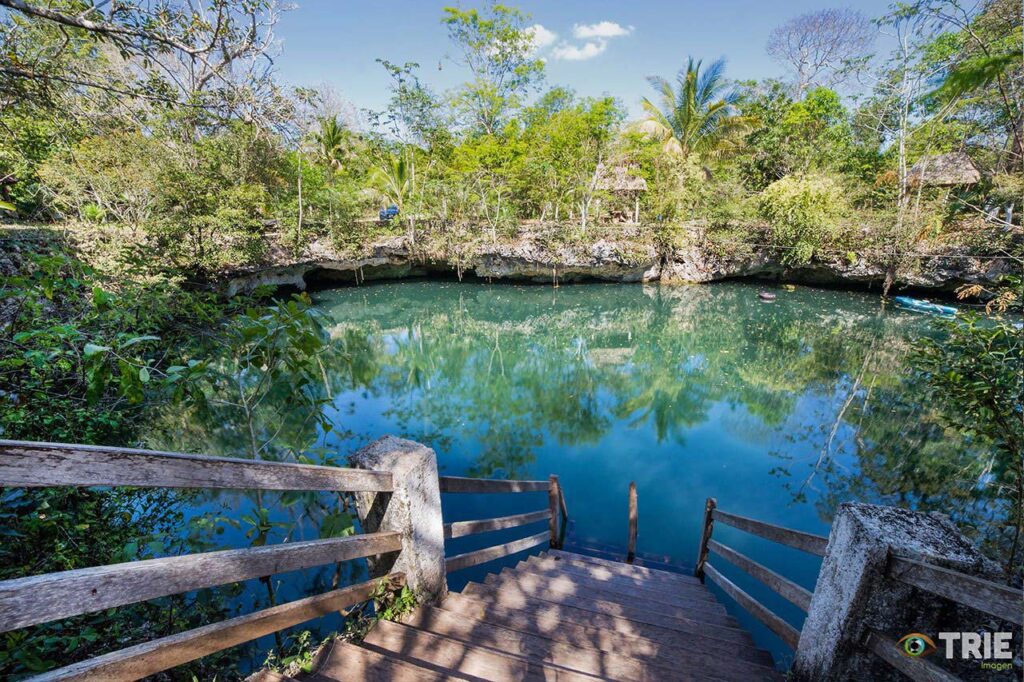 Cenote Popol Vuh