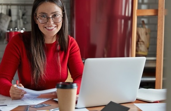 Cómo administrar tus finanzas como estudiante