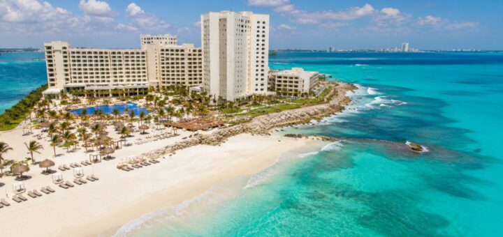 Qué hotel de Cancún tiene la playa más bonita